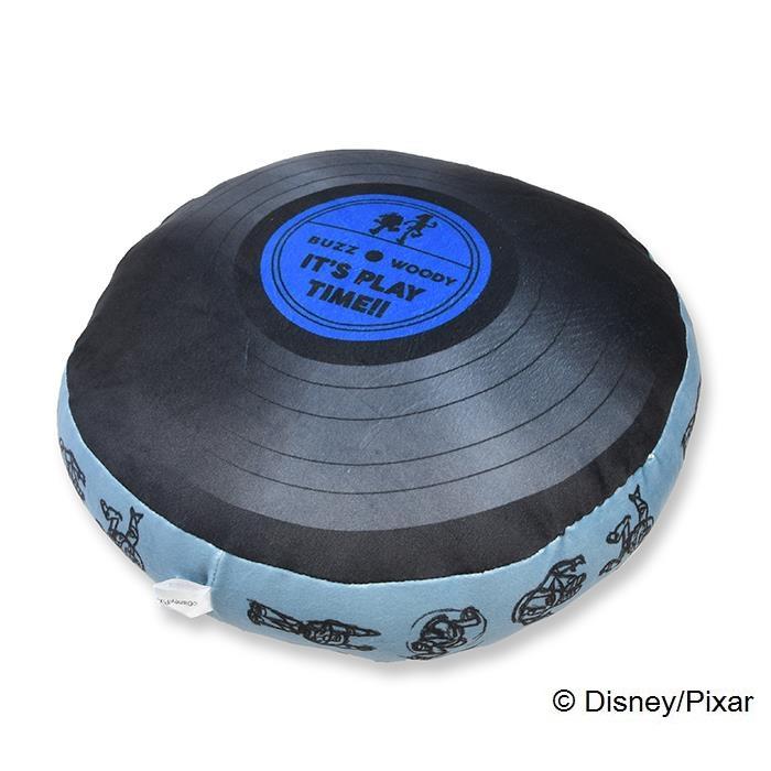 トイ・ストーリー　クッション　裏