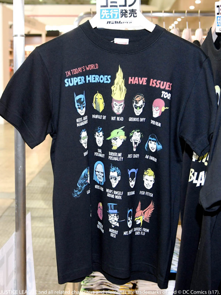 パニカム DCデザイン「ヒーローズ＆ヴィラン」Tシャツ