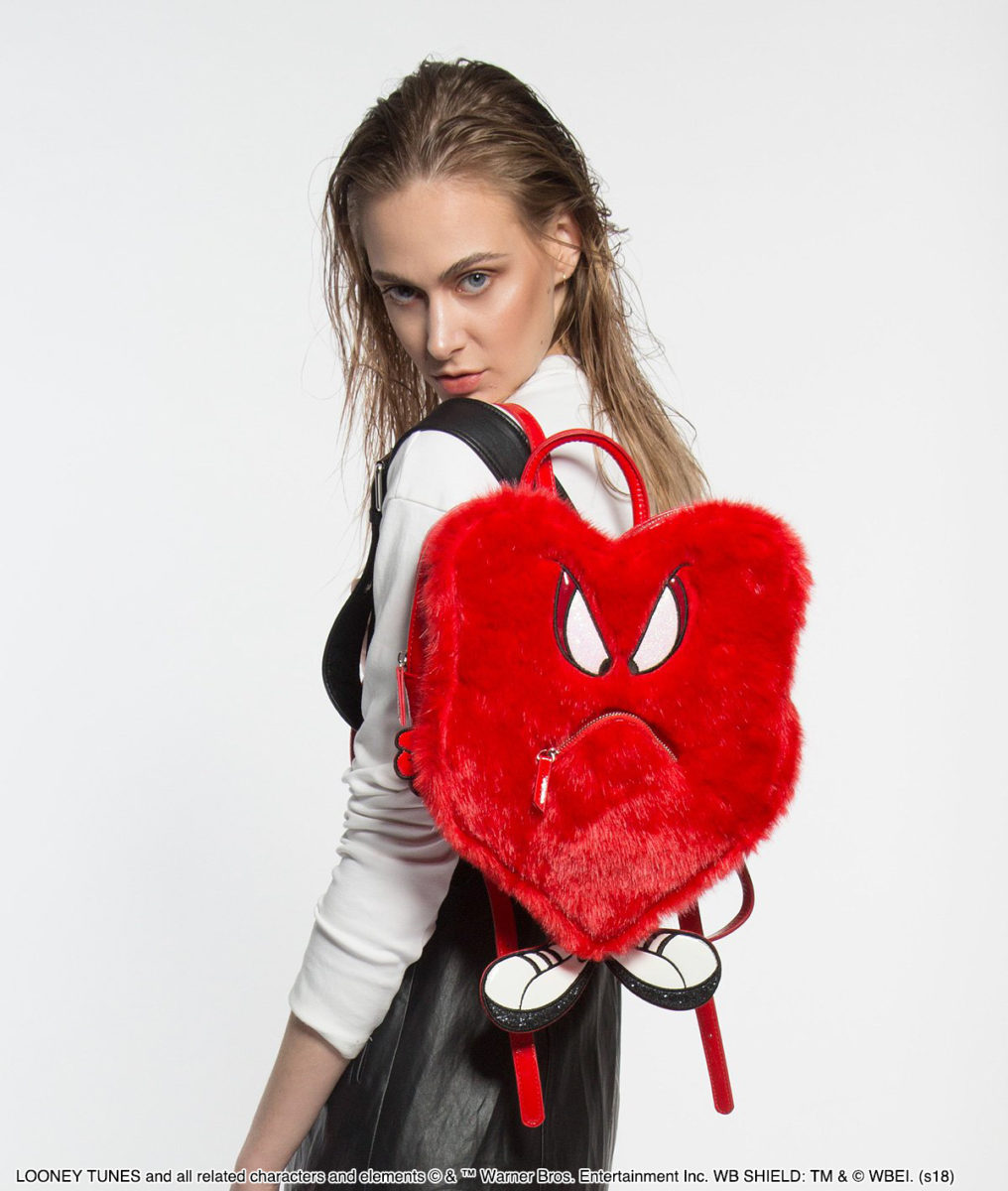 ゴッサマーバックパック