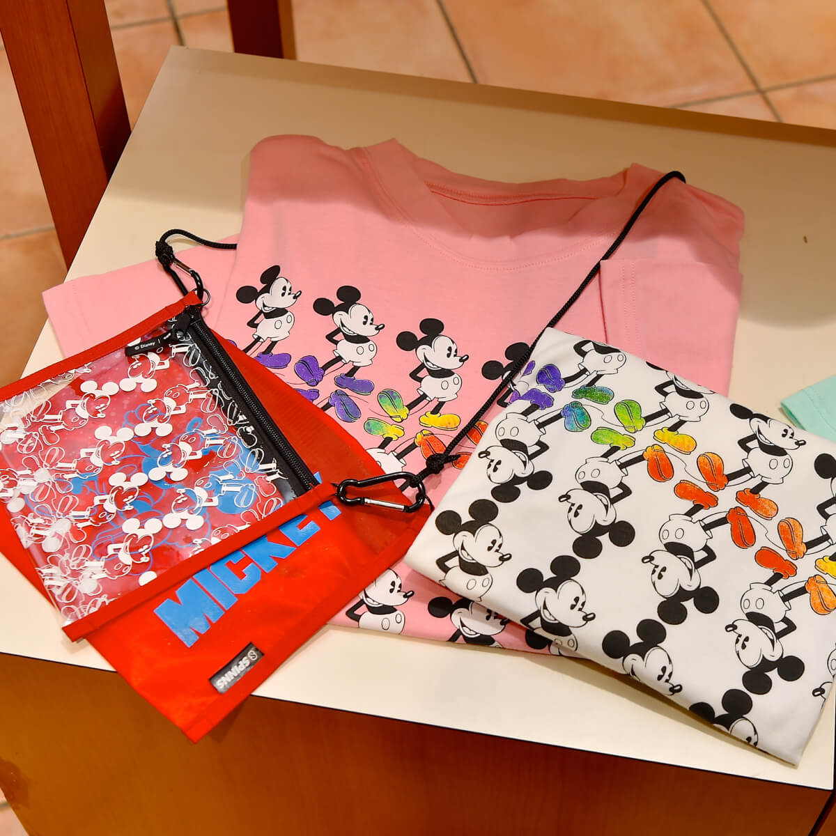 ディズニーストア「SPINNS」コーディネート