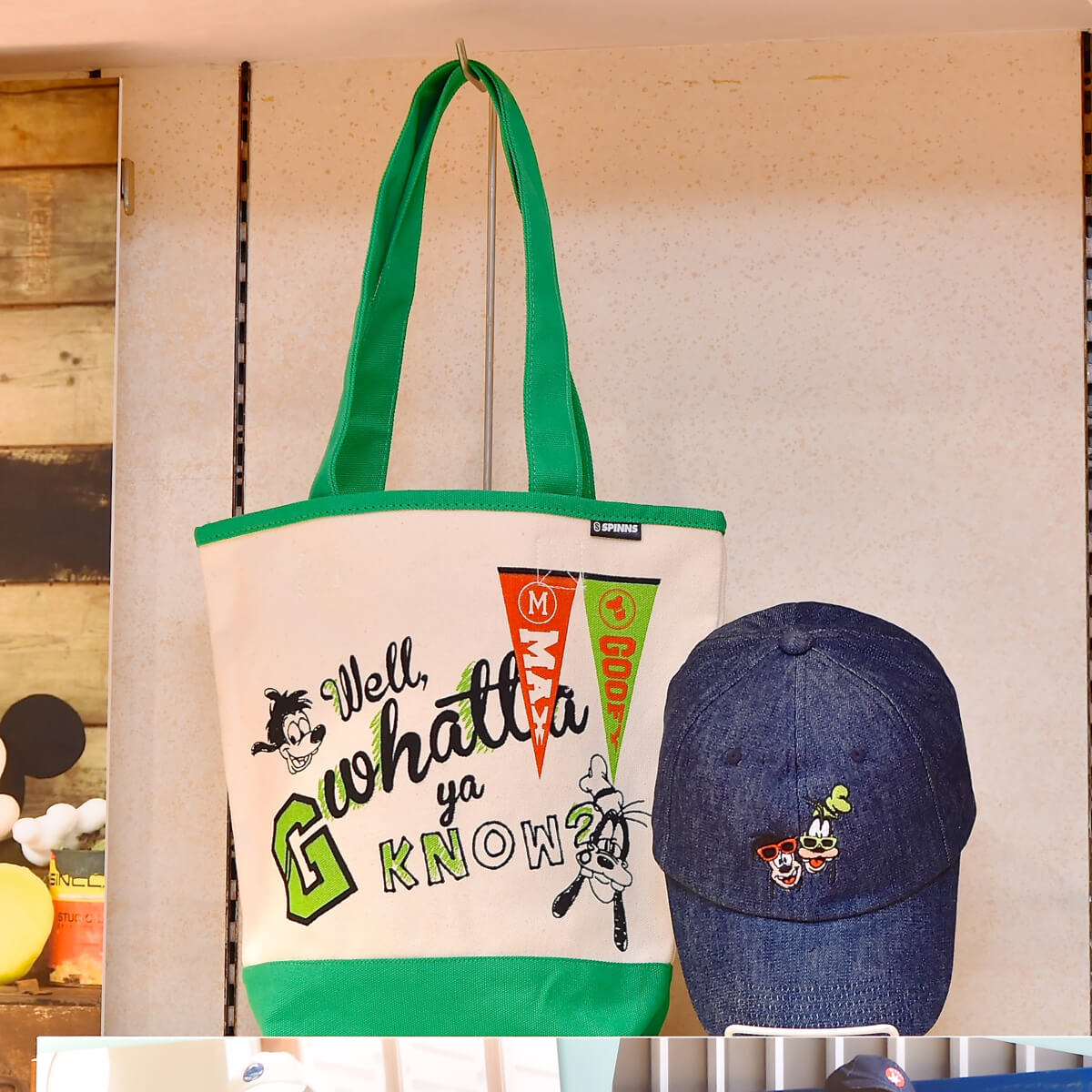 ディズニーストア「SPINNS」トート&キャップ