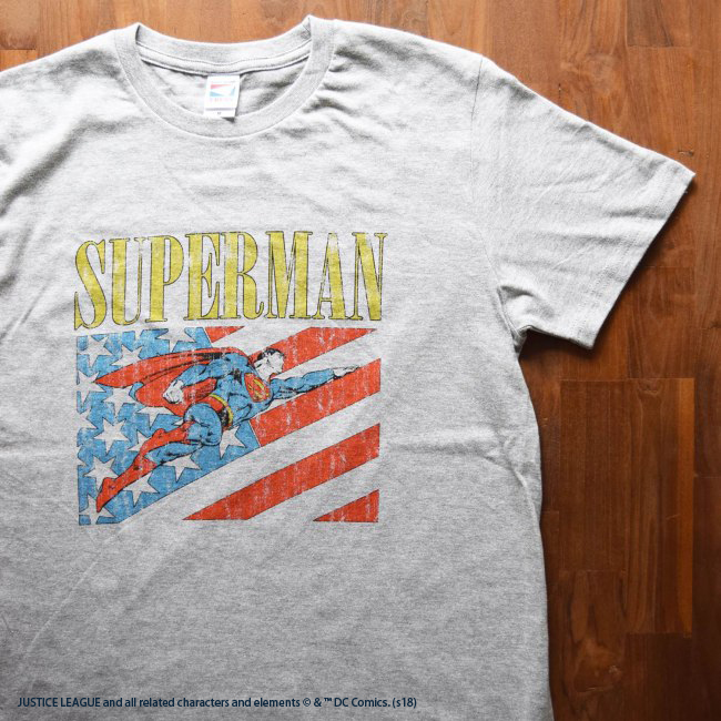 スーパーマンTシャツ