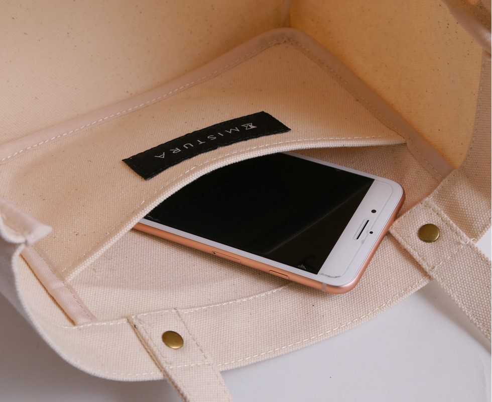 ミストゥーラ　ランチバッグ　ポケット