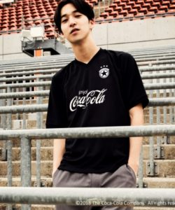 サッカーユニフォーム４