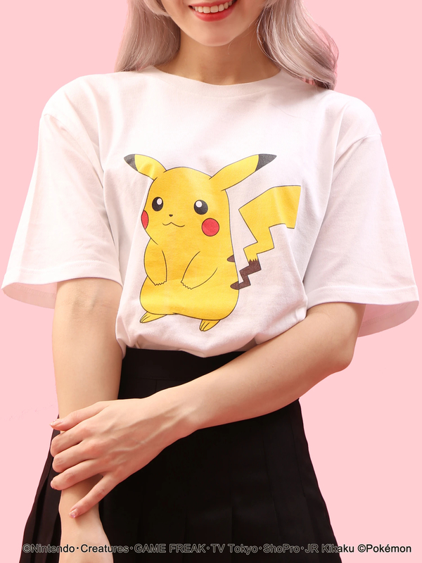 ピカチュウプリントTシャツ２