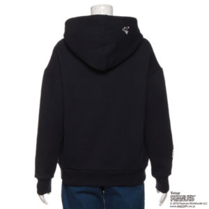 PEANUTSコラボ スヌーピー刺しゅう裏起毛パーカー５