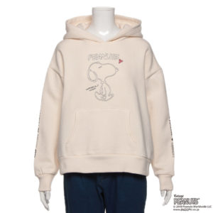 PEANUTSコラボ スヌーピー刺しゅう裏起毛パーカー３