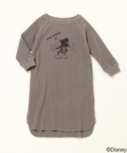 【Disney(ディズニー）】ワッフルワンピース（KIDS)２