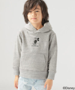 【Disney(ディズニー）】ウラボアフーディー（KIDS)２