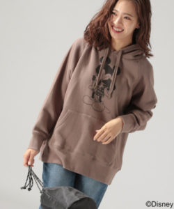 【Disney(ディズニー）】ミッキーマウスウラケパーカ２