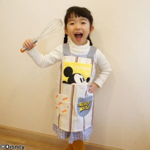 【Disney】ミッキーマウス　ちょっとさわれるエプロン　キッズ5
