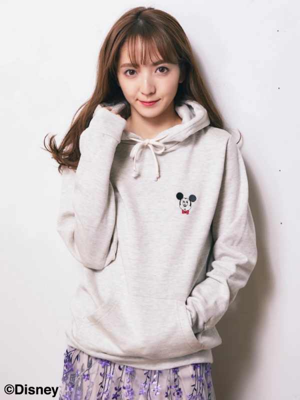 【Disney Collection】刺繍パーカー