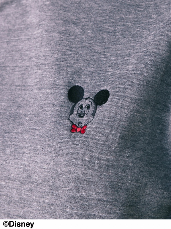 【Disney Collection】刺繍パーカー４