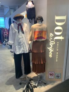 Dot and Stripes CHILDWOMANディスプレイ