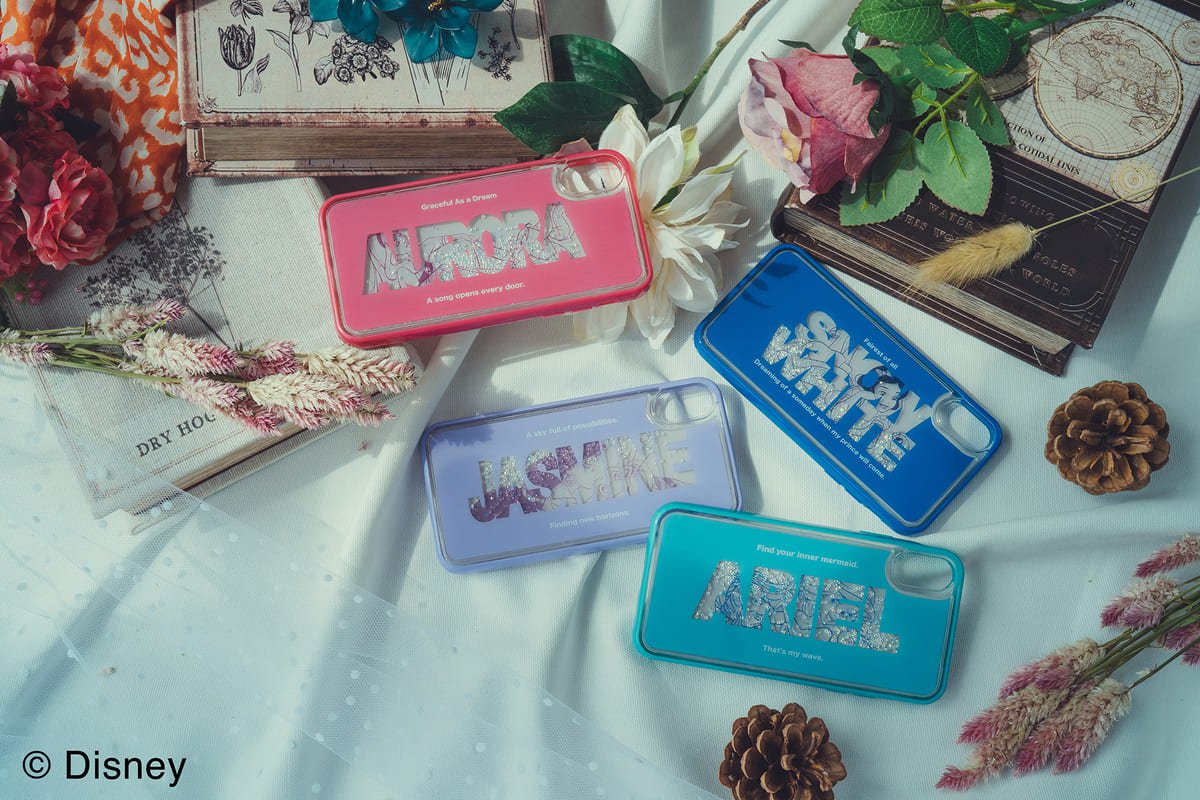 ストーン入りアイフォーンケース