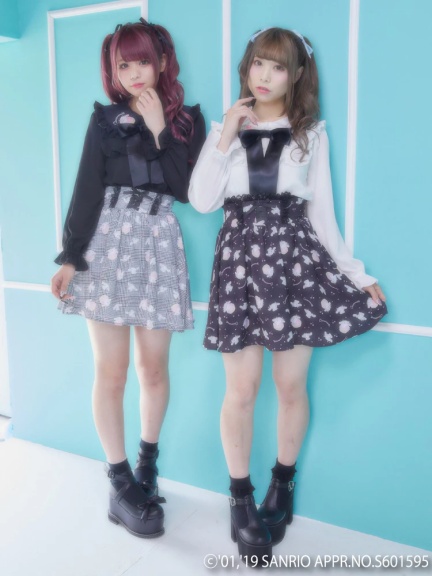 シナモロールコラボスカート2