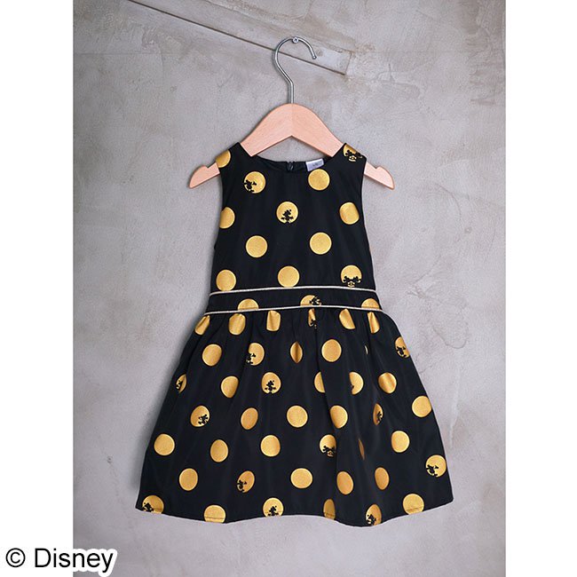 ドット柄ドレス