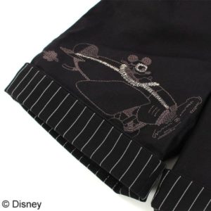 サスペンダー付きハーフパンツ３