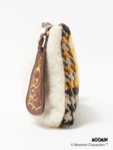ムーミン　ミラー付きポーチ３