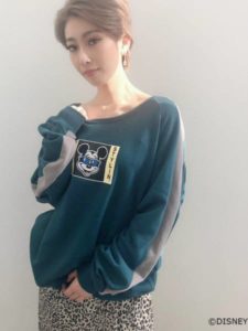 BOX ラインプルオーバー/MICKEY MOUSE２