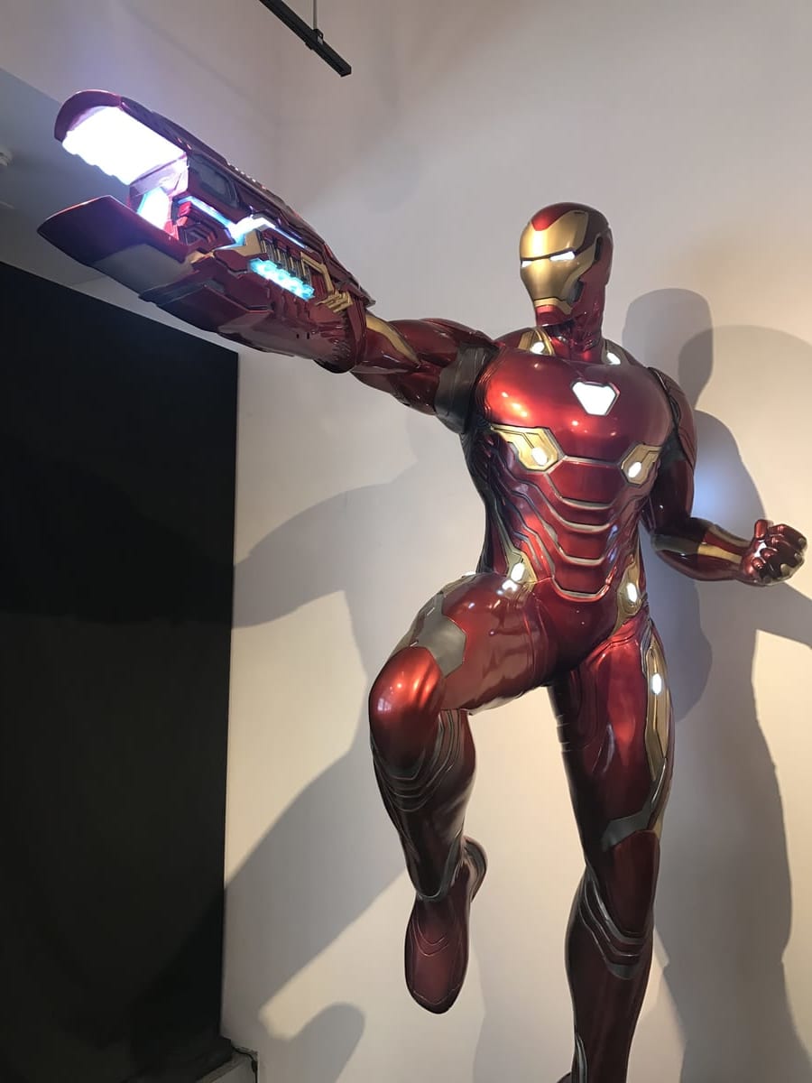 アイアンマン スタチュー