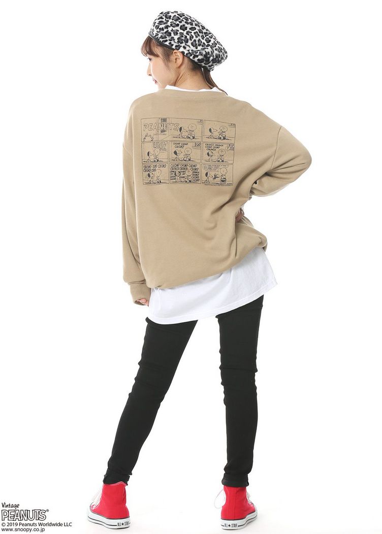 SPINNS「スヌーピー ビッグスウェット」コーデ