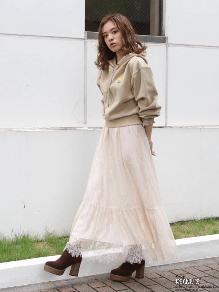 PEANUTS ワンポイント刺繍フーディー4