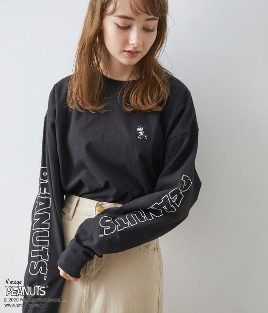 PEANUTSアームプリント別注ロンT